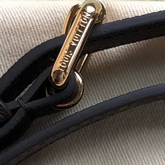 Louis Vuitton POCHETTE MÉTIS (Extra Pictures) - Picture 15 of 16